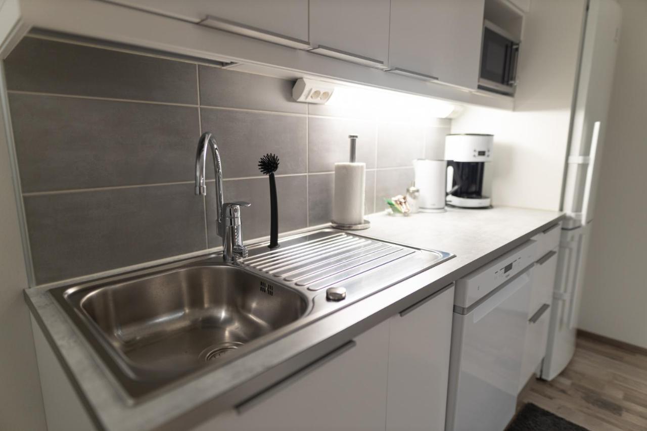 Arctic City Apartment Tammela With Sauna And Free Parking Rovaniemi Exterior foto